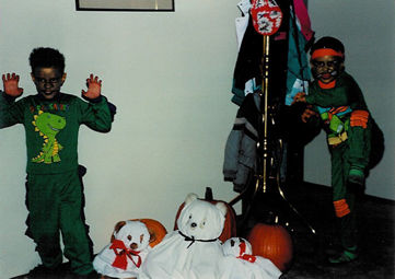 Travis Halloweens Photos