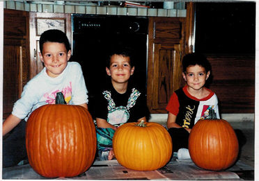 Travis Halloweens Photos